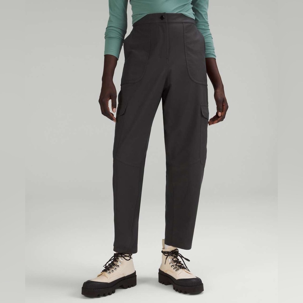Lululemon Light Utilitech Cargo Pocket High-Rise Pant